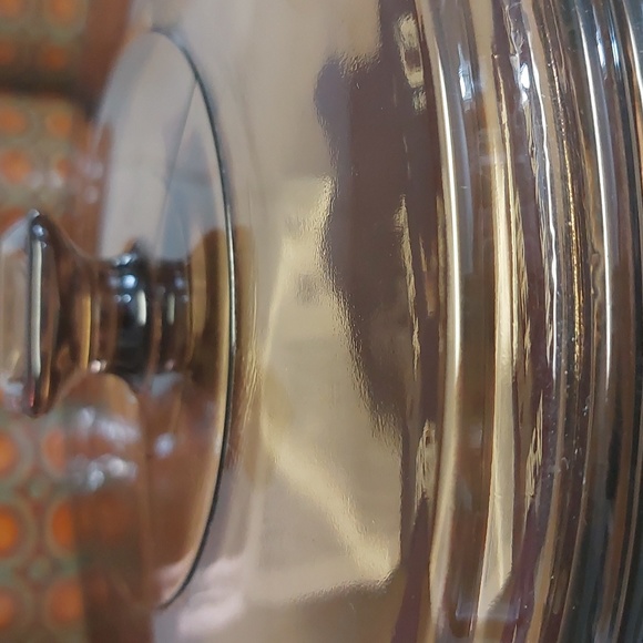 CLEARANCE! ANCHOR HOCKING "Fire-King" new without tag/ vintage lidded  caserole. - Picture 3 of 9